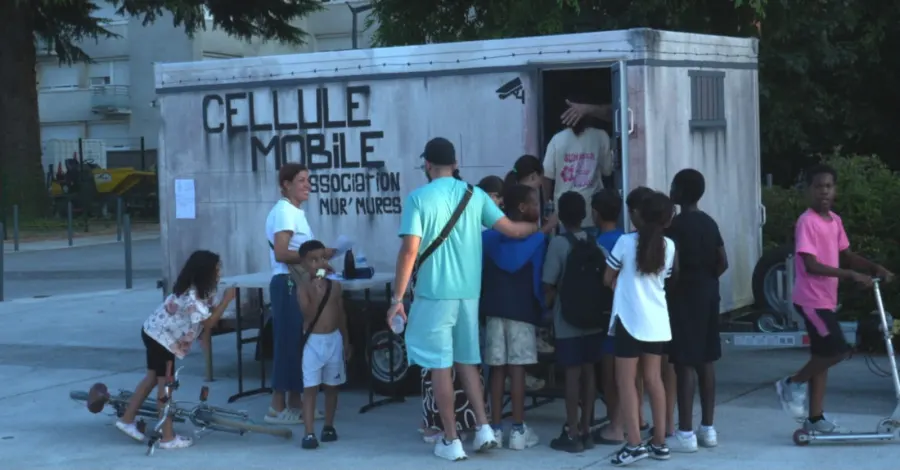 La cellule mobile : une prison au cœur de la ville